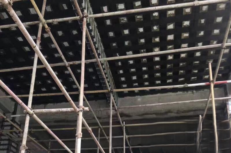 老城镇碳纤维加固施工技术操作的关键方法